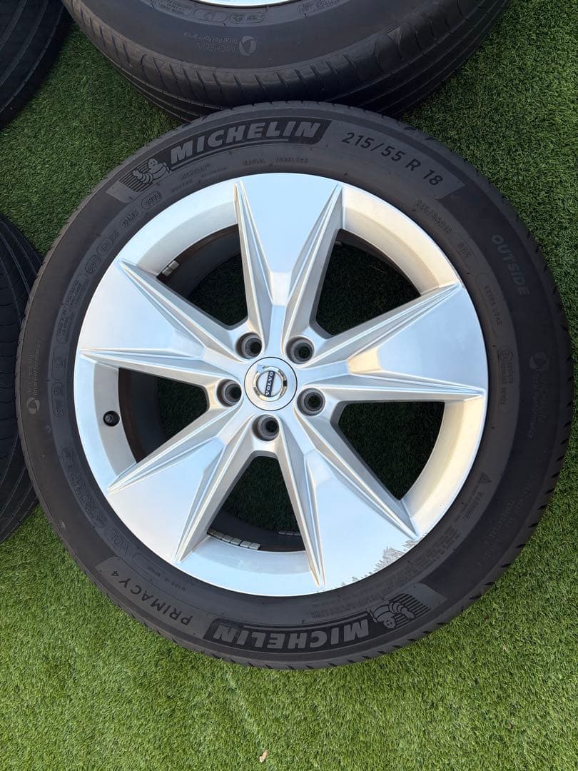 ※専用※ ボルボv60 クロスカントリー　215/55 R 18 1本