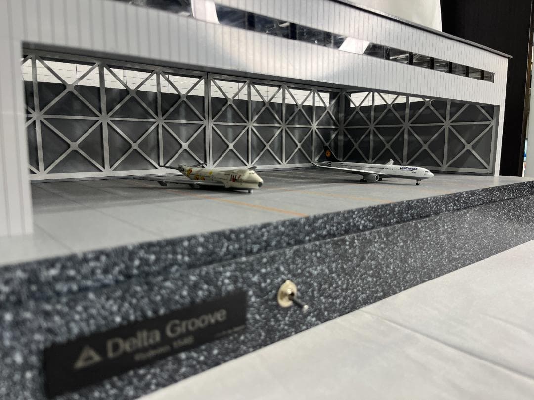 Roteiro 1548 | デルタ グルーヴ 格納庫再現 模型 1/400