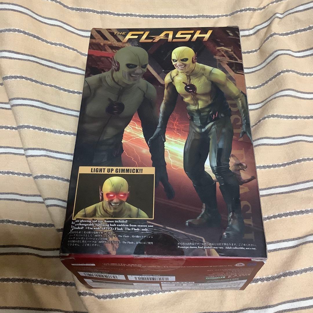 Kotobukiya Reverse Flash 1/10フィギュア