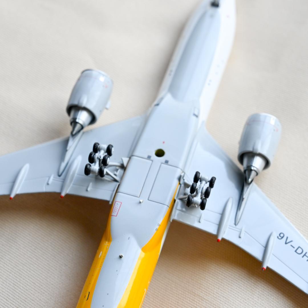 DHL × シンガポール航空 B777-8F 貨物機 1/400