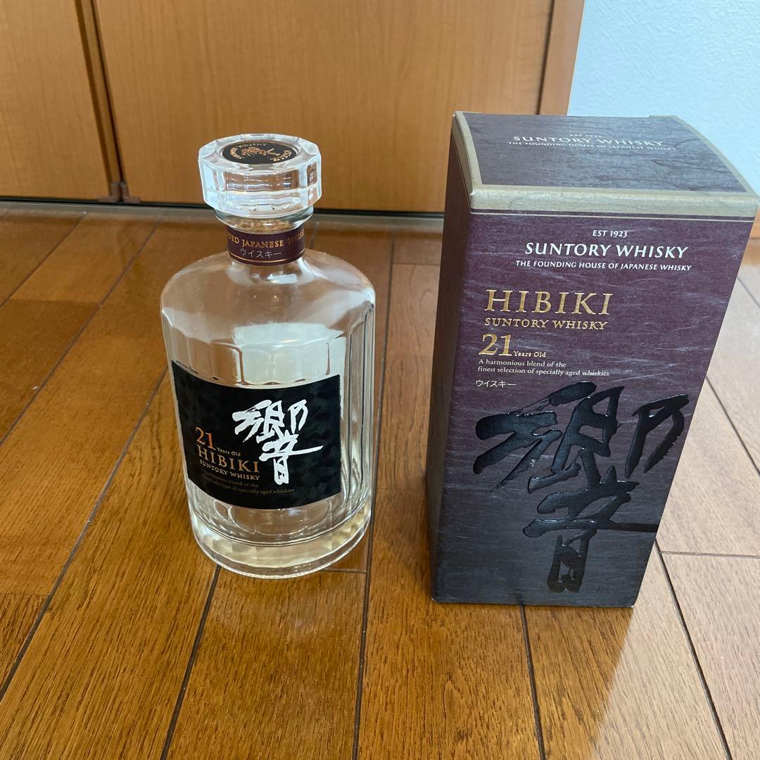 HIBIKI 21 Years Old ウイスキー　空き瓶　化粧箱　未洗浄