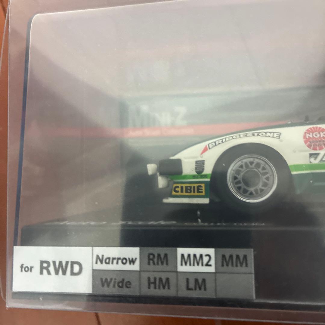 Kyosho ミニッツMazda Savanna RX-7 (SA22C)