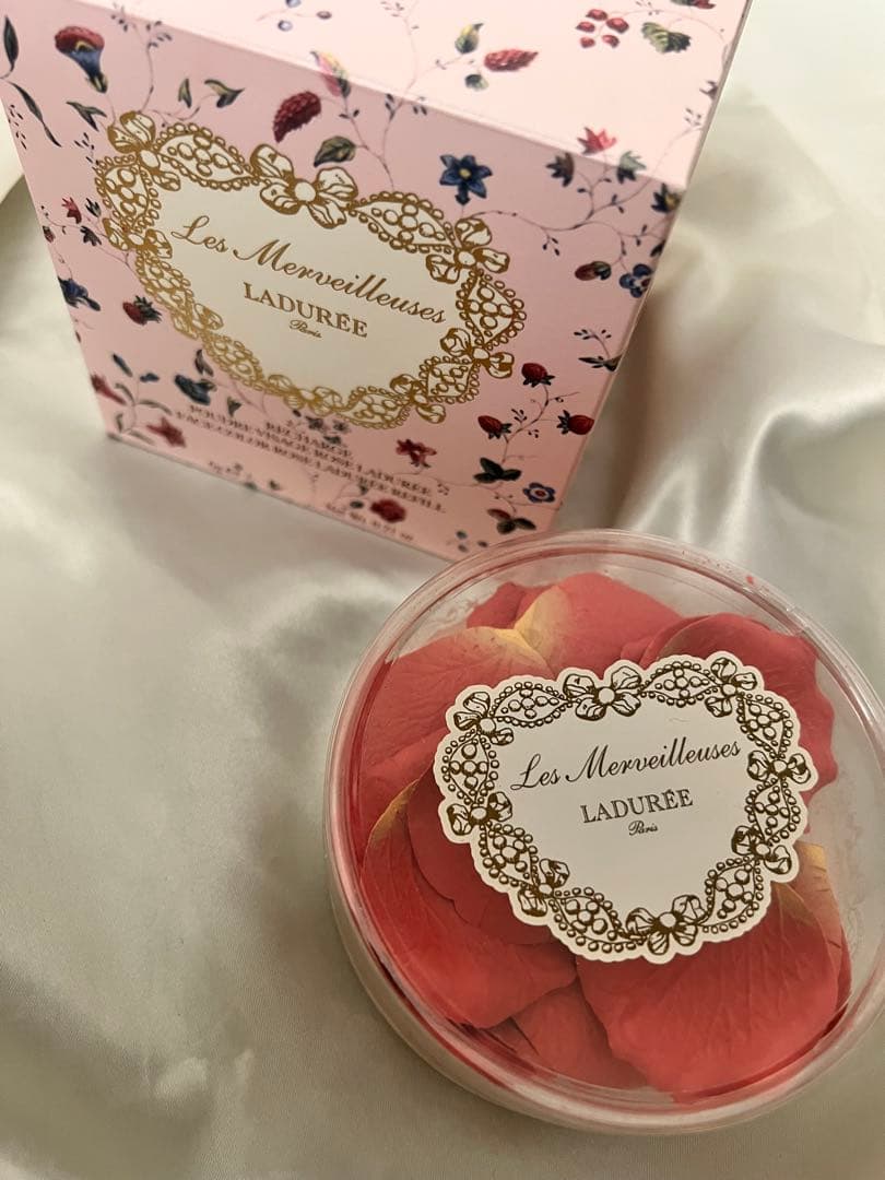 ラデュレ フェイスカラーローズラデュレポット チークカラー02 チークブラッシュ