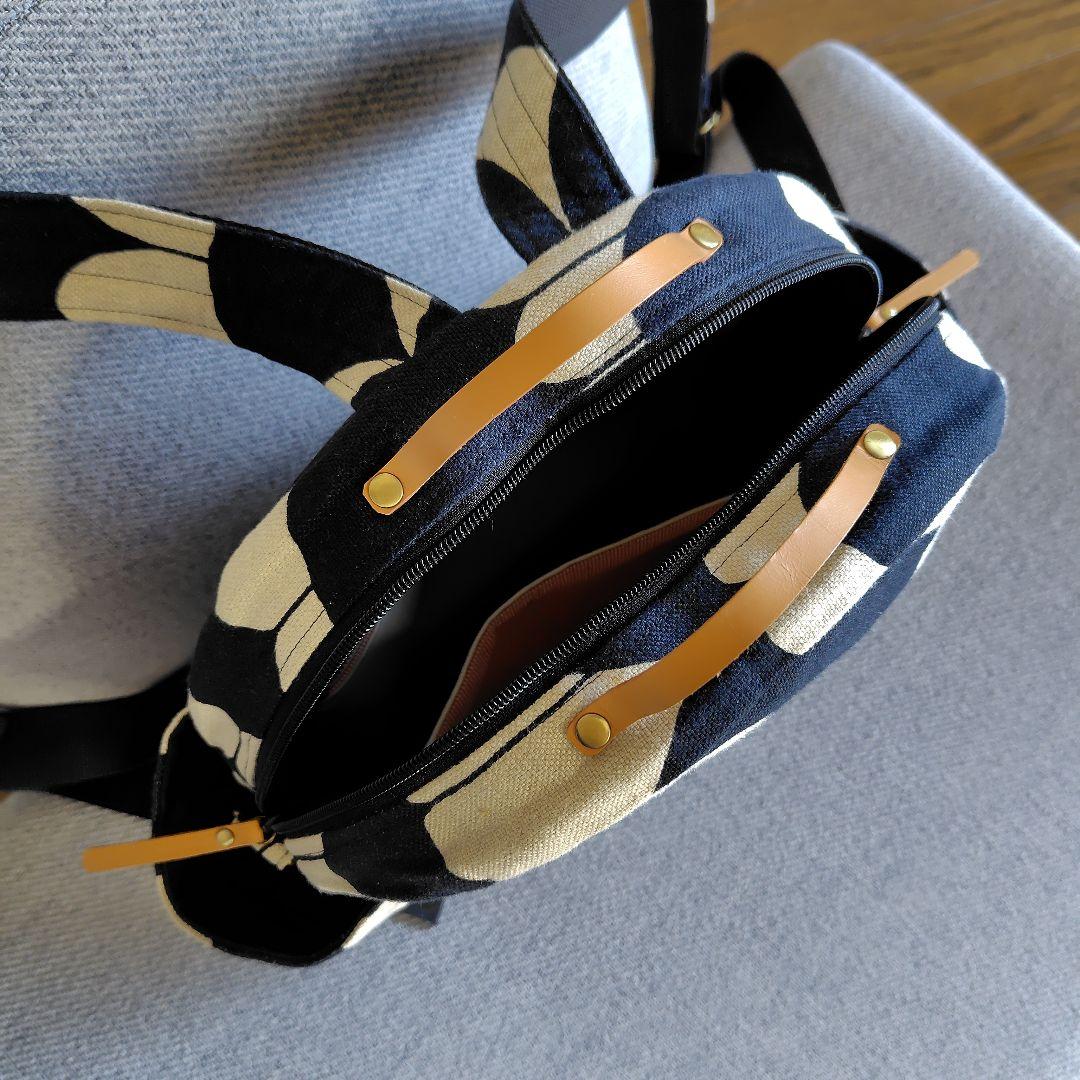 ミナペルホネン　両開きハンドメイドリュック