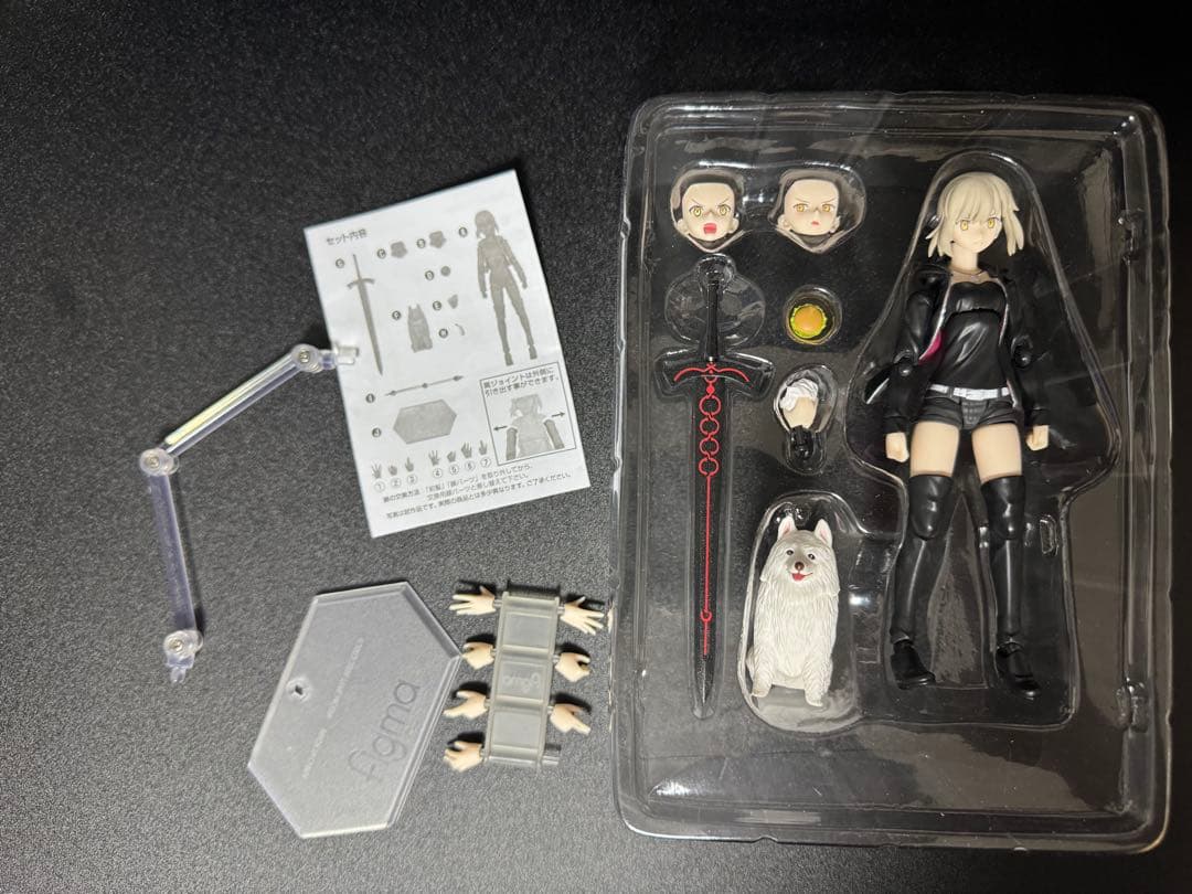 figma セイバー/アルトリア・ペンドラゴン〔オルタ〕 新宿ver