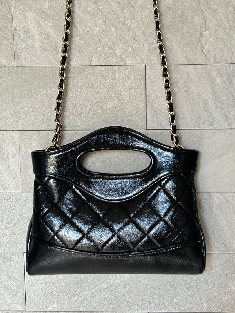 CHANEL キルティング ショルダーバッグ ノベルティ