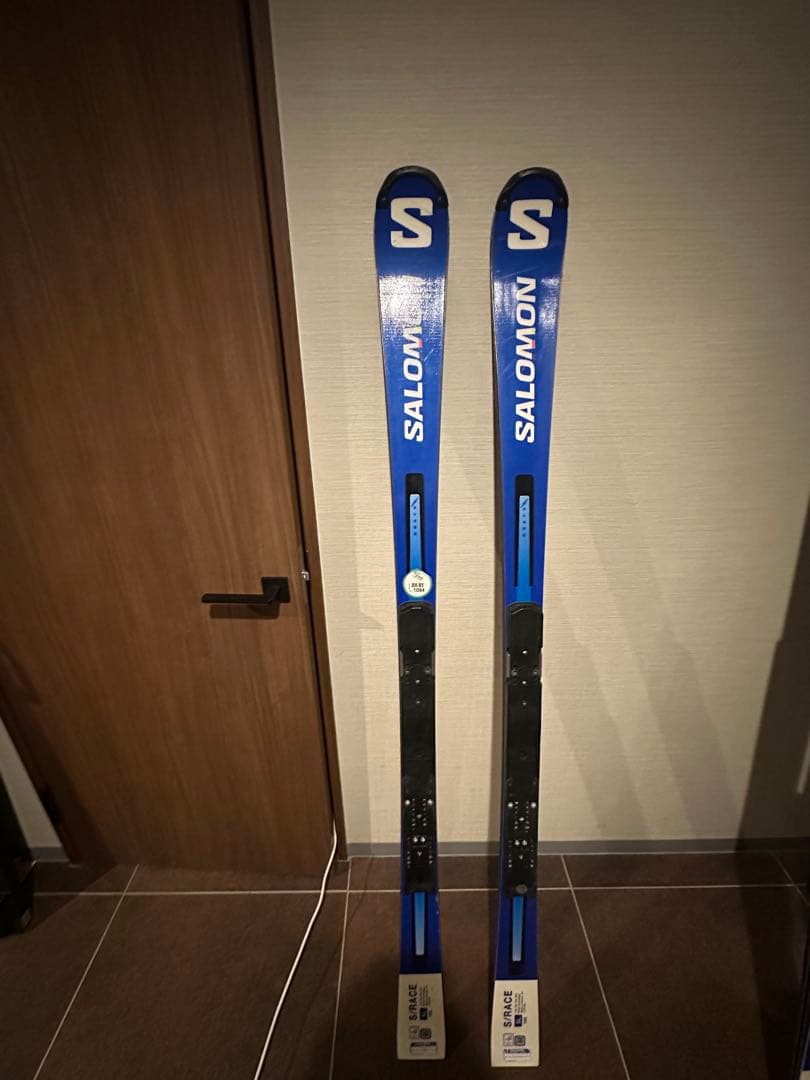 FIS SALOMON S/Race 22/23 モデルスキー板(板だけ)