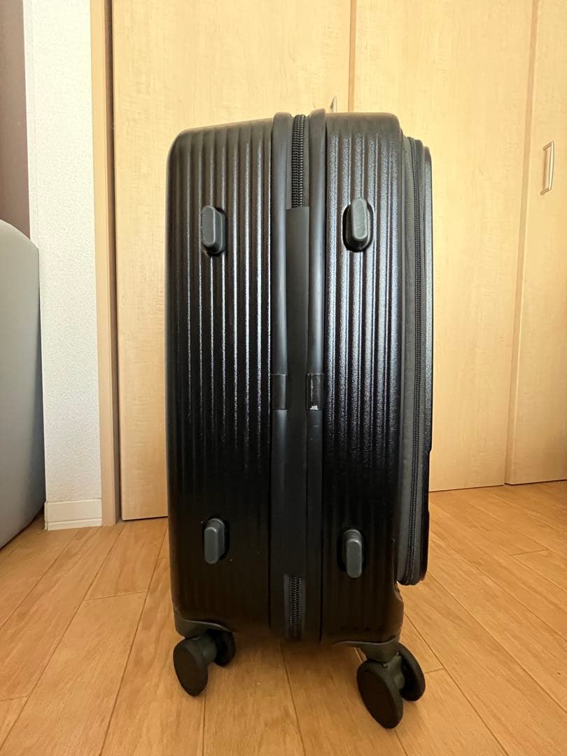 イノベーター INV55 黒｜55L｜付属品あり