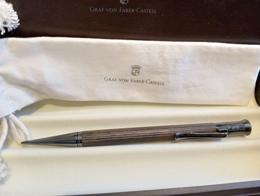 伯爵Faber-Castell シャープペンシル　木軸　0.7　セール中