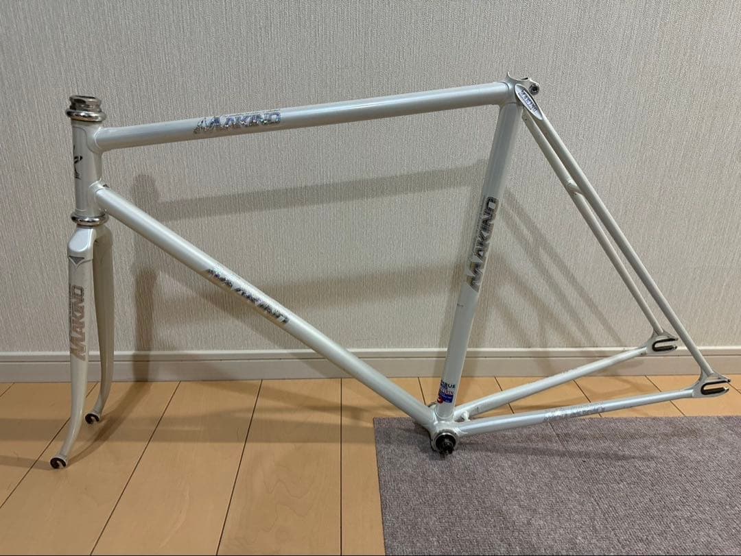 ピストフレーム　マキノ　フレームサイズ535mm