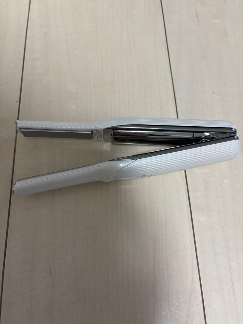 ReFa ストレートヘアアイロン ホワイト 充電ケーブル