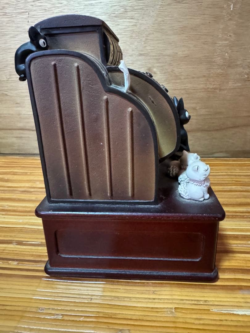 ジブリ　魔女の宅急便　オルゴール