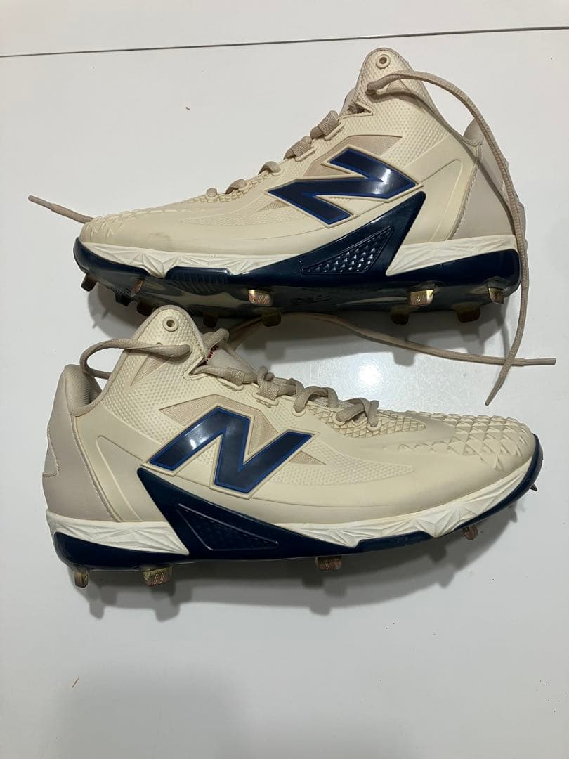 ニューバランス、野球スパイク、大谷選手モデル