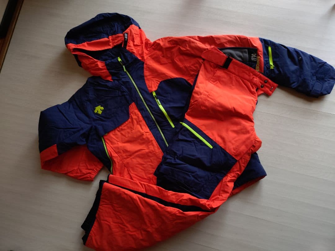 DESCENTE スキーウェアセット