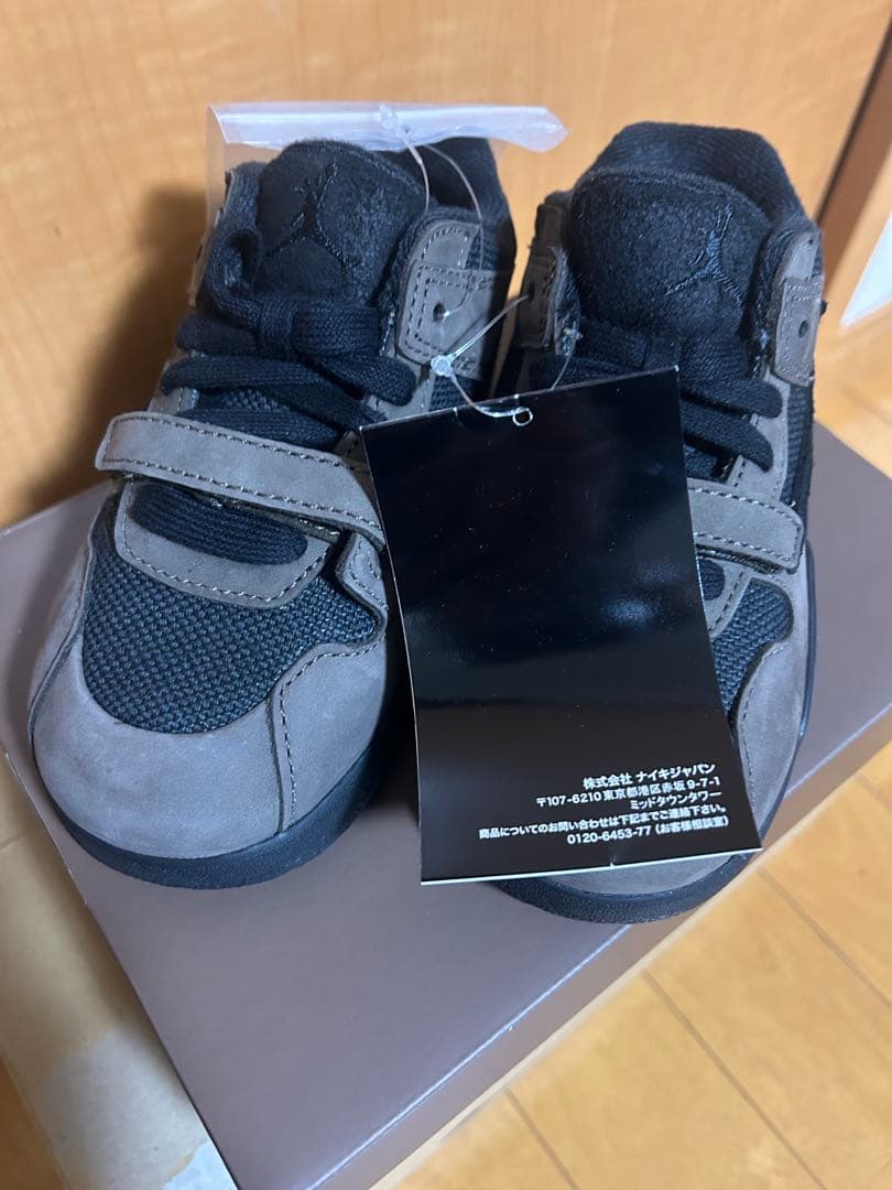 【かん@ページ】ジョーダン　ジャンプマンジャックTR トラヴィススコット