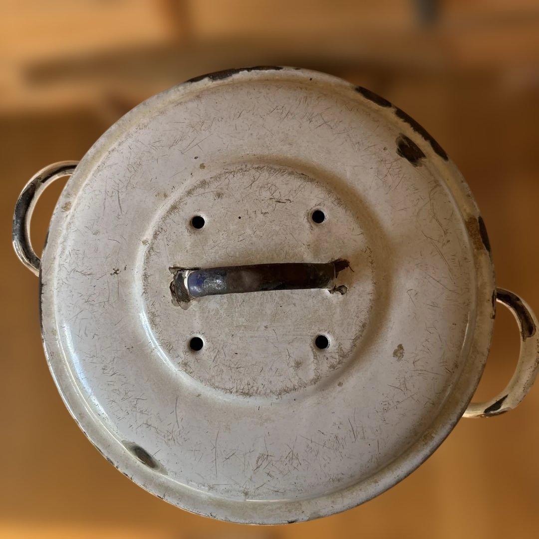 アンティーク ⚫︎BREAD缶⚫︎ホーロー