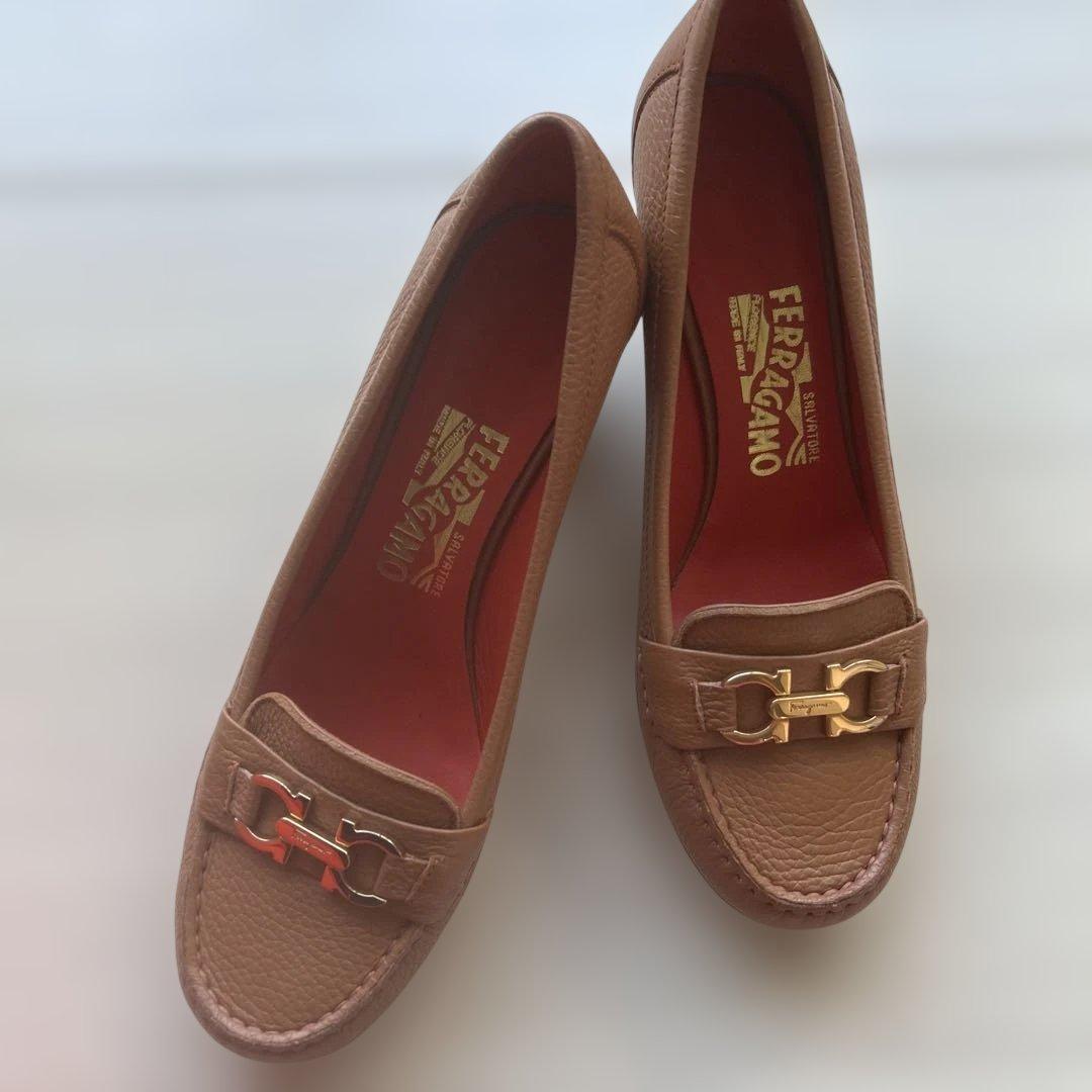 靴 SALVATORE FERRAGAMO