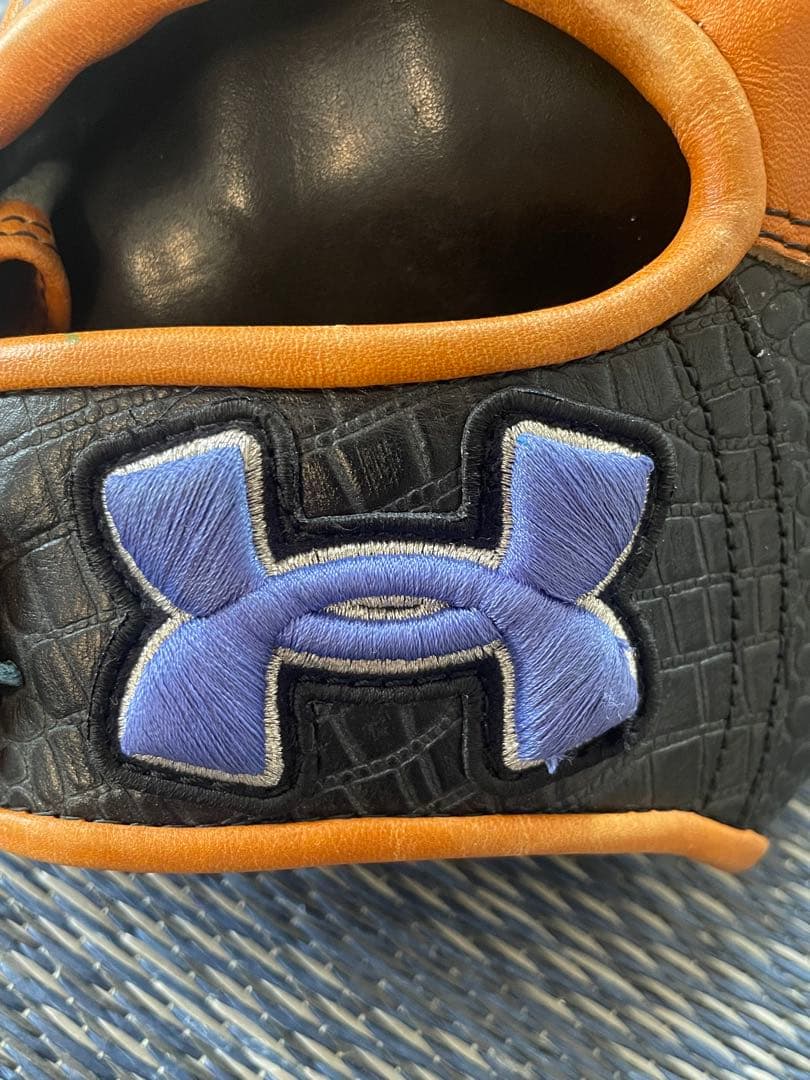 Under Armour アンダーアーマー グローブ　クロコダイル