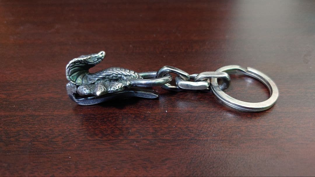 【最終値下】SKKIN スキン　コブラクロスベルトフックキーホルダーチェーン