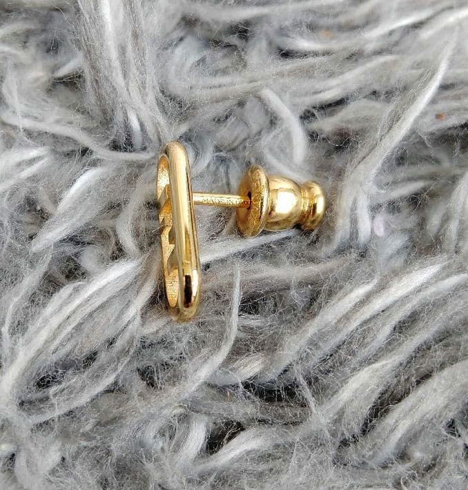 【美品】FENDI ピアス オーロック メッキ ゴールド 片耳