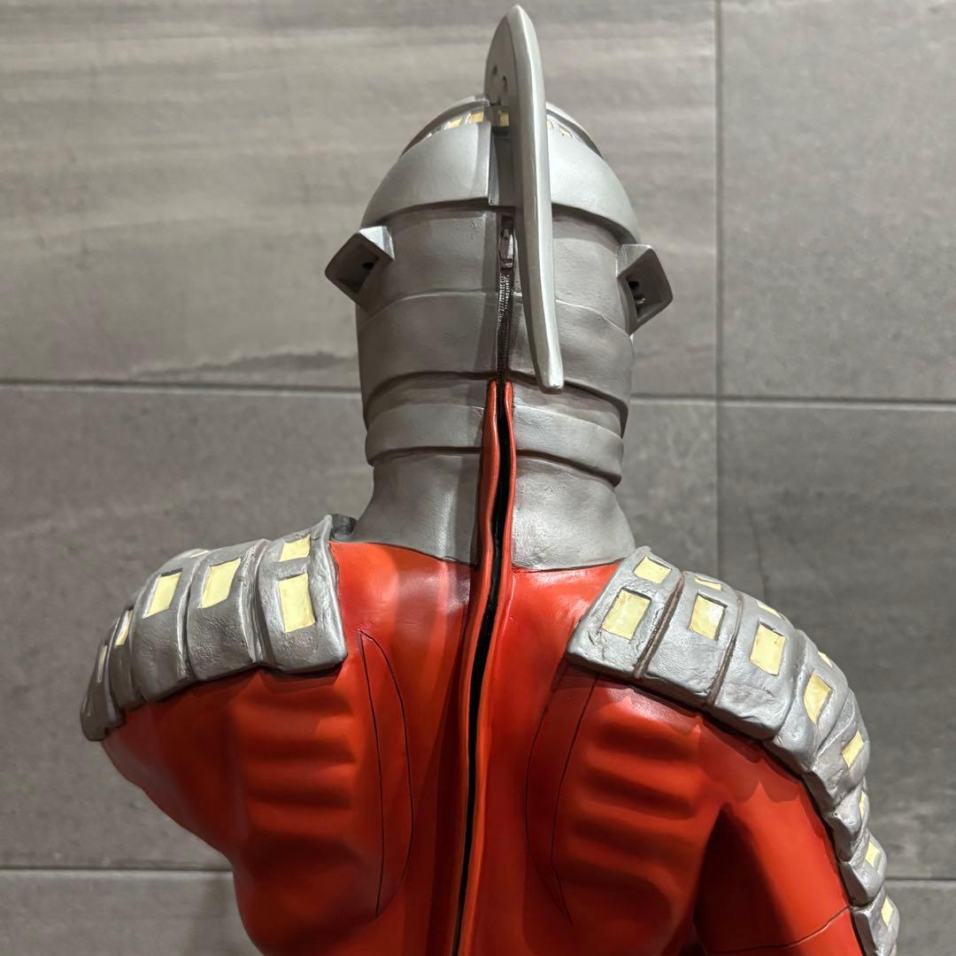 海洋堂　ハイパーソフビ　ウルトラセブン　パラノイア工房　完成品