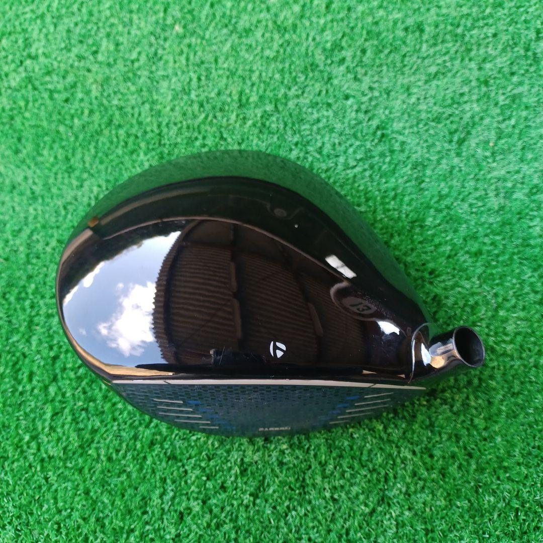 TaylorMade Qi10 ドライバー 10.5度 ヘッドのみヘッドカバー付