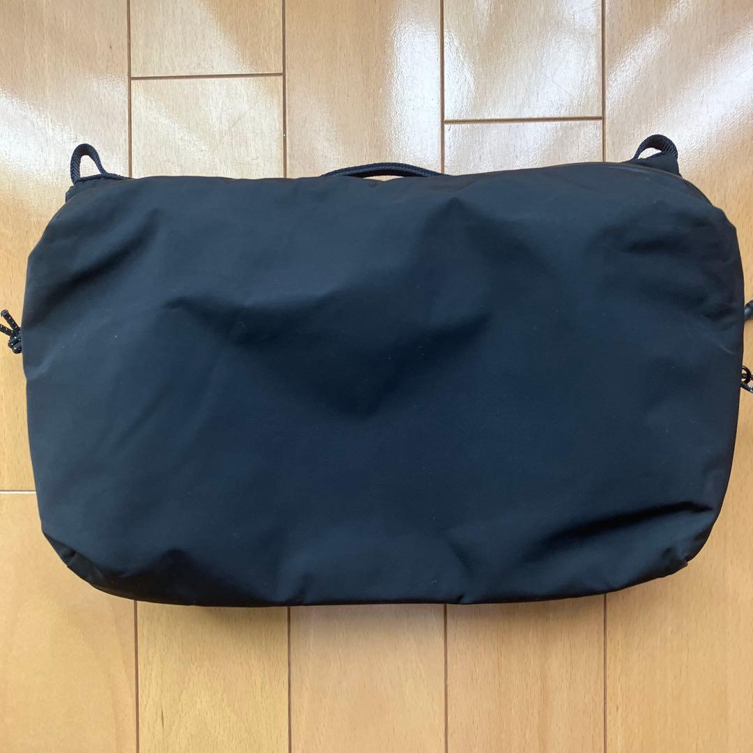 topologie ボトルサコッシュ　ラージ