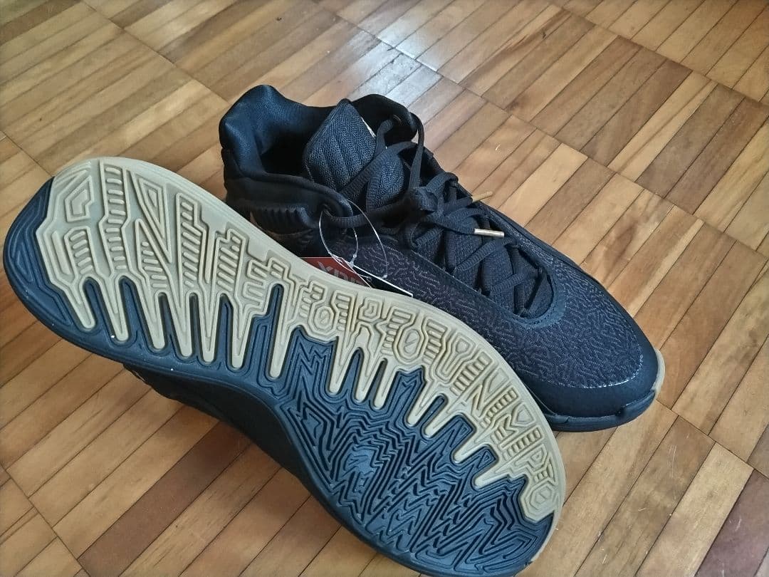 新品未使用　ナイキ　ズームフリーク7　29cm