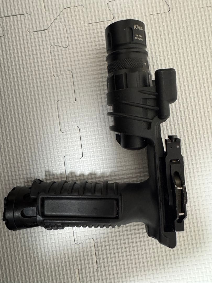 シュアファイアタイプ　KM4