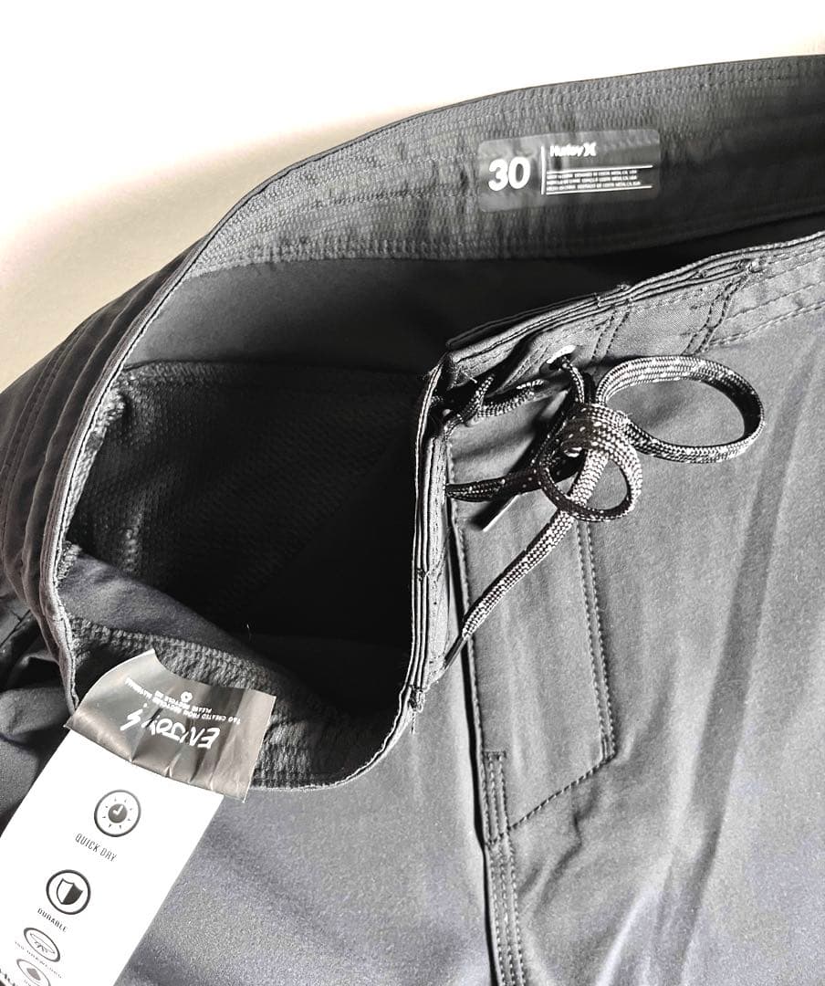 Hurley ボードショーツ ブラック 新品 ハーレー 30inc