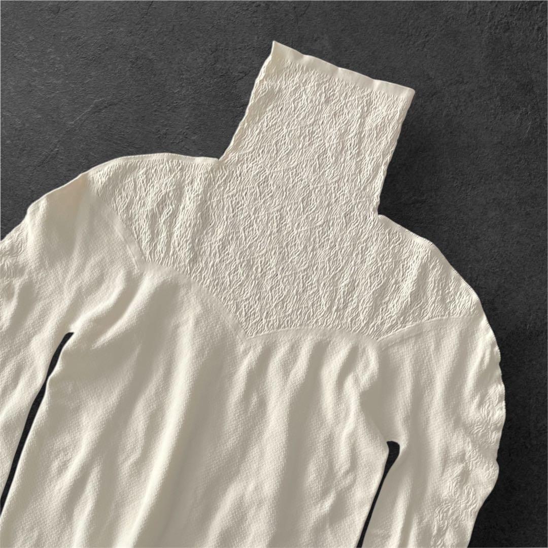 未使用 Chacott チャコット ハイネック ノーソーイングニット M