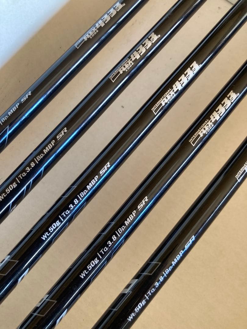 ゼクシオ11アイアンSRシャフトのみボルドー5本美品