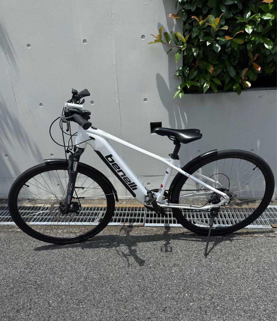 benelli 電動アシスト自転車 ホワイトMANTUS 27 TRK
