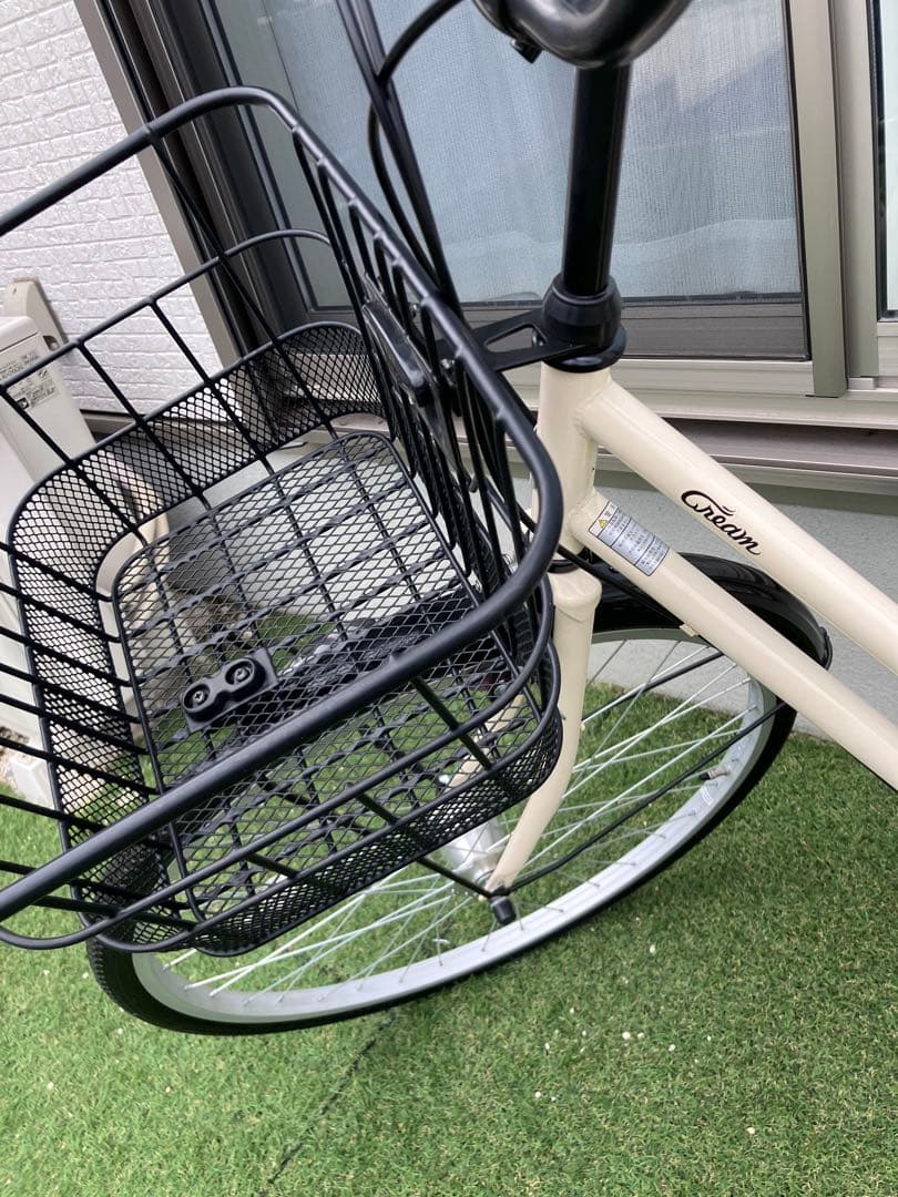 クリーム 26インチ 6段変速 オートライト シティサイクル ママチャリ 自転車