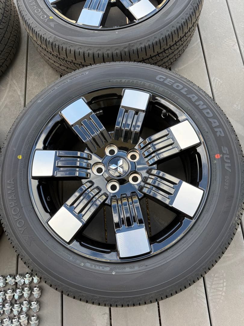 ②/4】2026式デリカd5 純正タイヤホイール4本セ ット新車外しグレードP