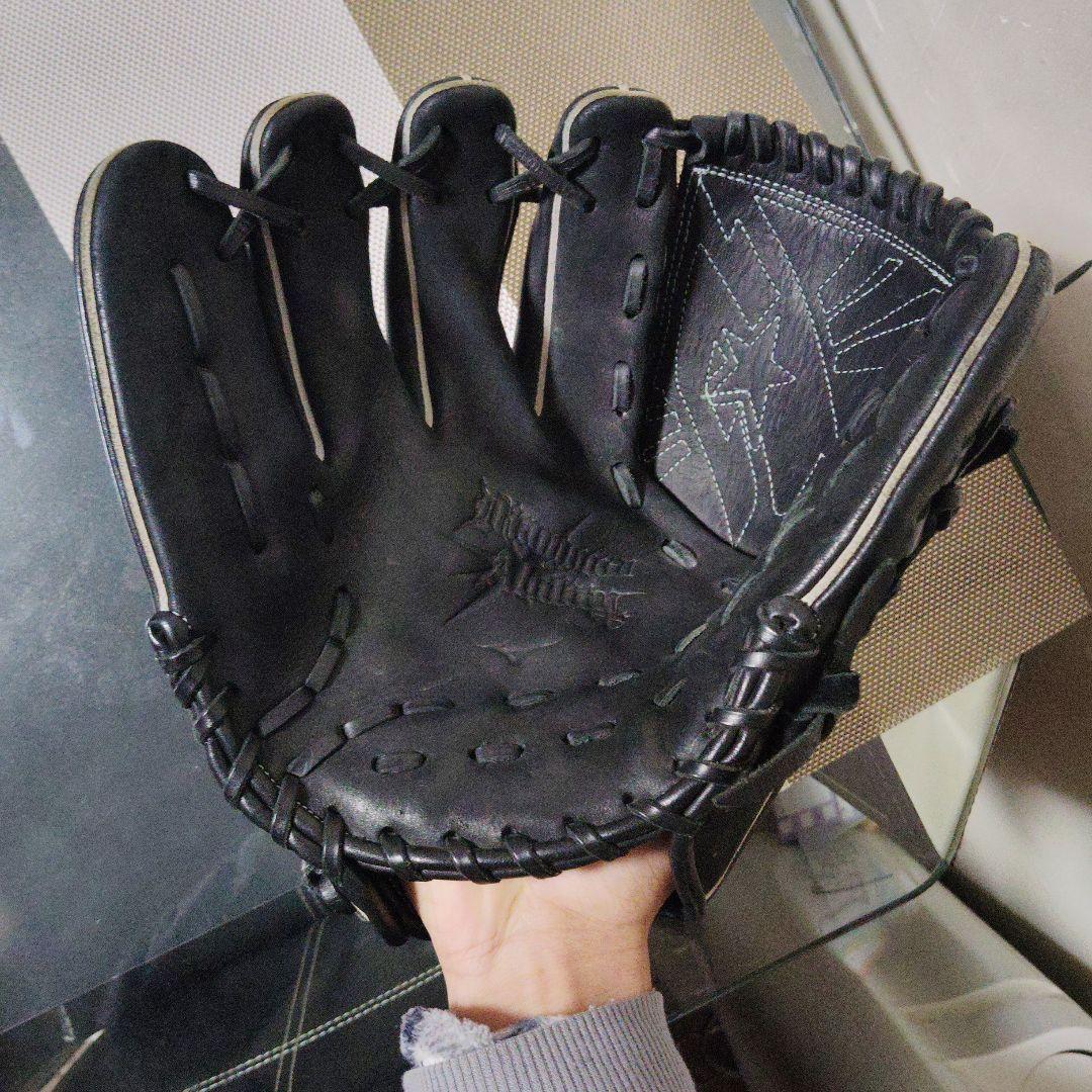 Mizuno 軟式野球用グローブ 黒　ピッチャー用