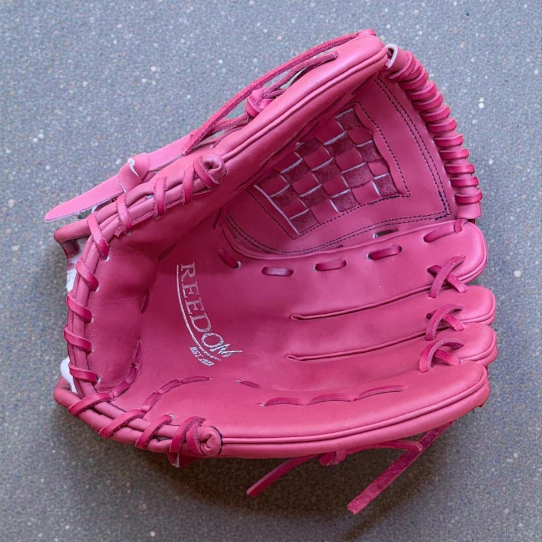 硬式 投手グローブ REEDOM