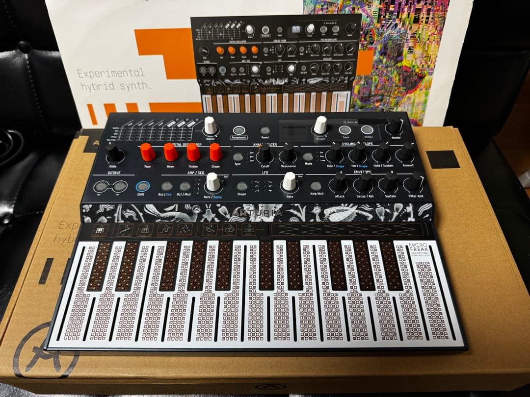 ARTURIA MicroFreak ハイブリッドシンセサイザー