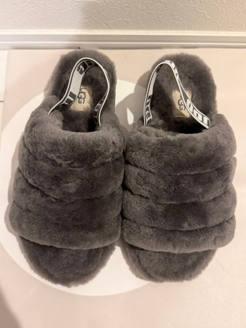 ⭐︎UGG グレー サンダル スリッパ⭐︎