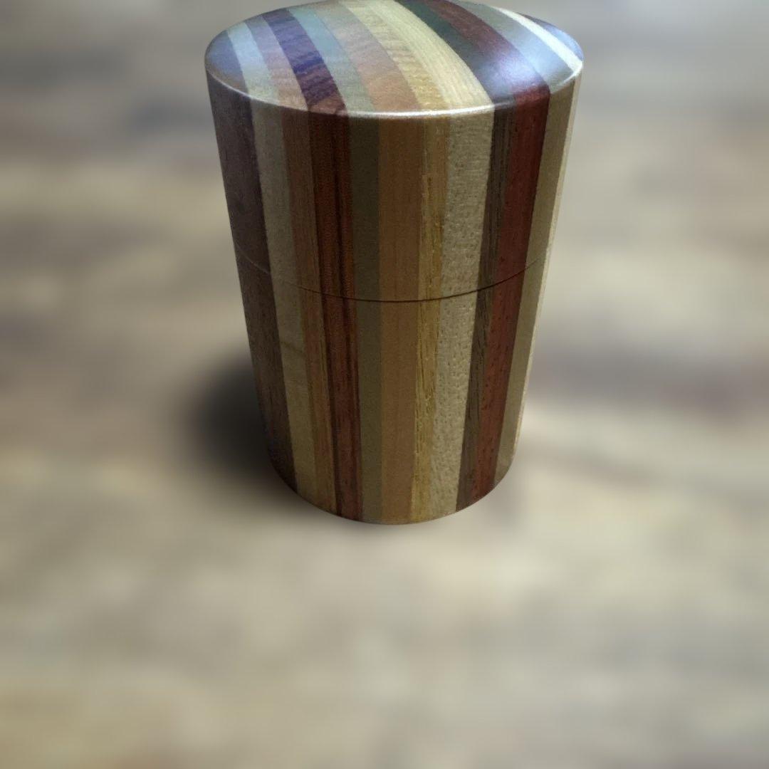 【未使用】箱根寄木細工 茶筒（中蓋付き） シマ模様 伝統工芸品 天然木 無垢作り