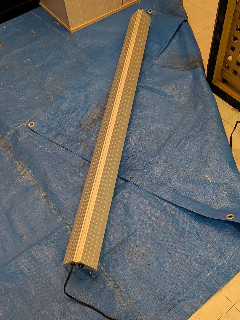 水槽用LEDアクロ TRIANGLE LED VIVID 1200 水草育用