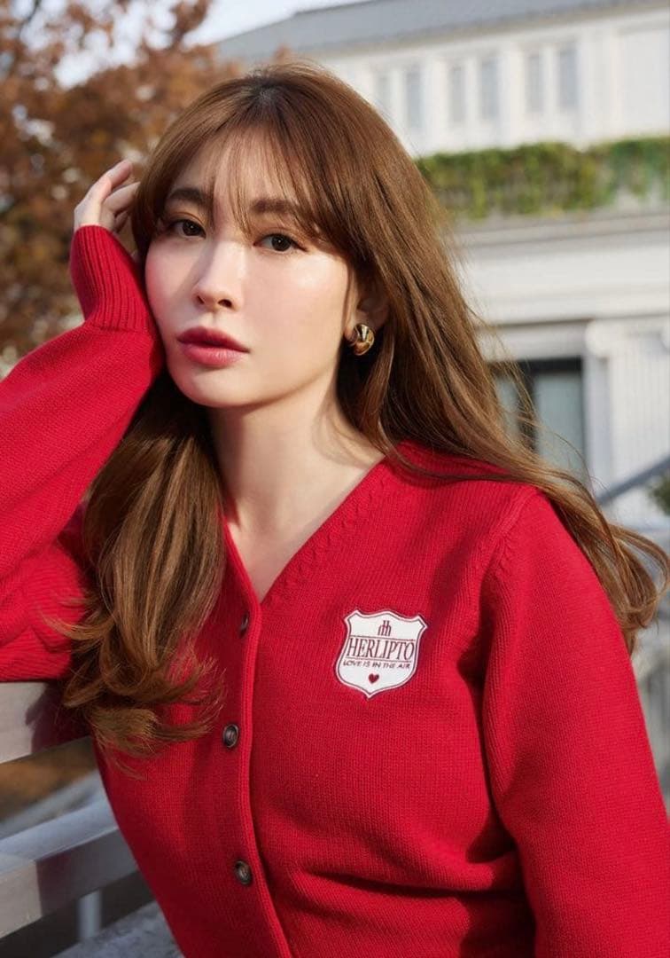 トップス Herlipto Be Mine Emblem Knit Cardigan