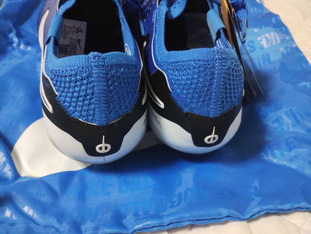 ティエンポレジェンド10 エリート AG PRO ２７センチ