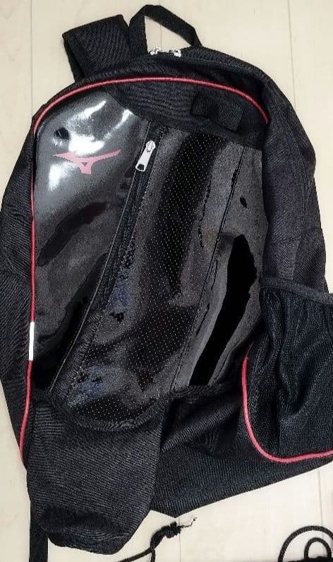 野球用ウェアセットとアクセサリー