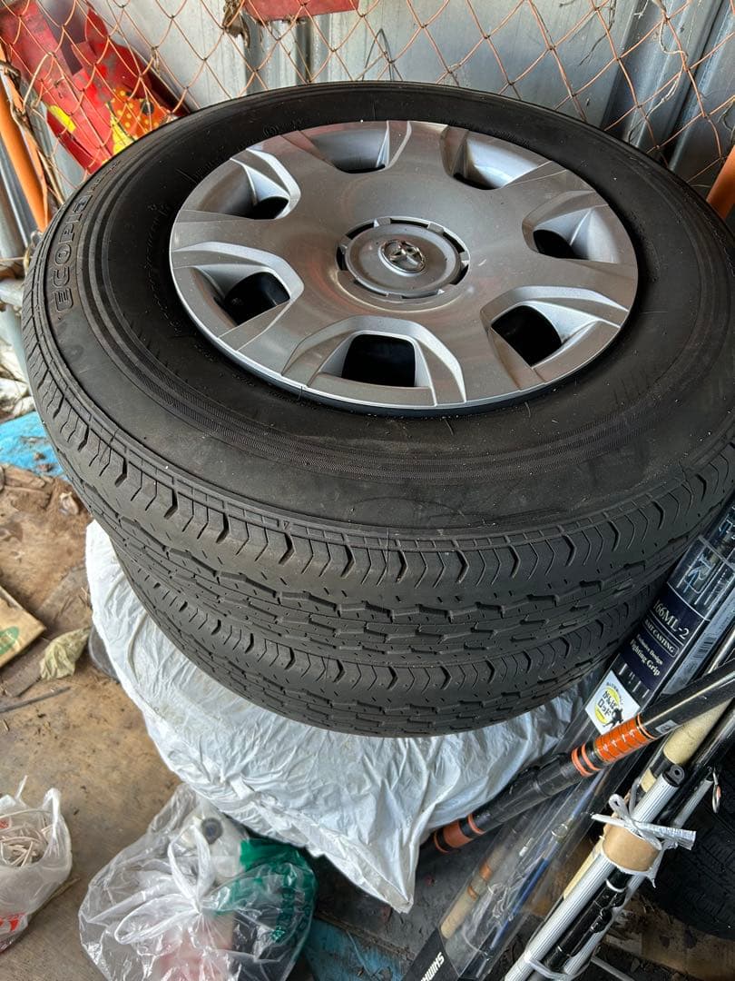 ブリヂストン 195/80R15 LT タイヤ ホイール セット 4本