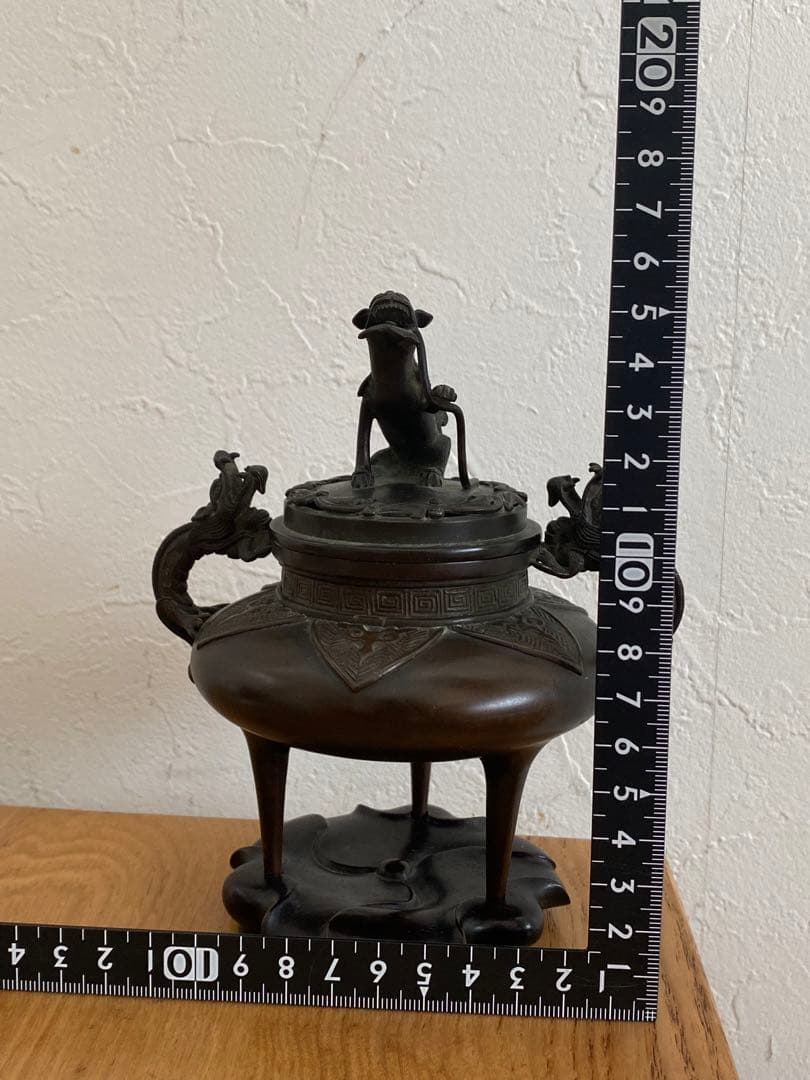 古玩 獅子蓋龍耳香炉 三脚香炉　銅器彫刻 　香櫨　三つ足香炉　中国美術　朝鮮