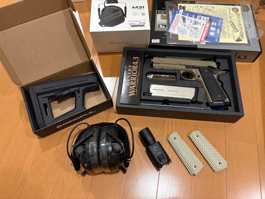 マグプル　PR実ストック　東京マルイデザートウォーリア　EARMOR M31