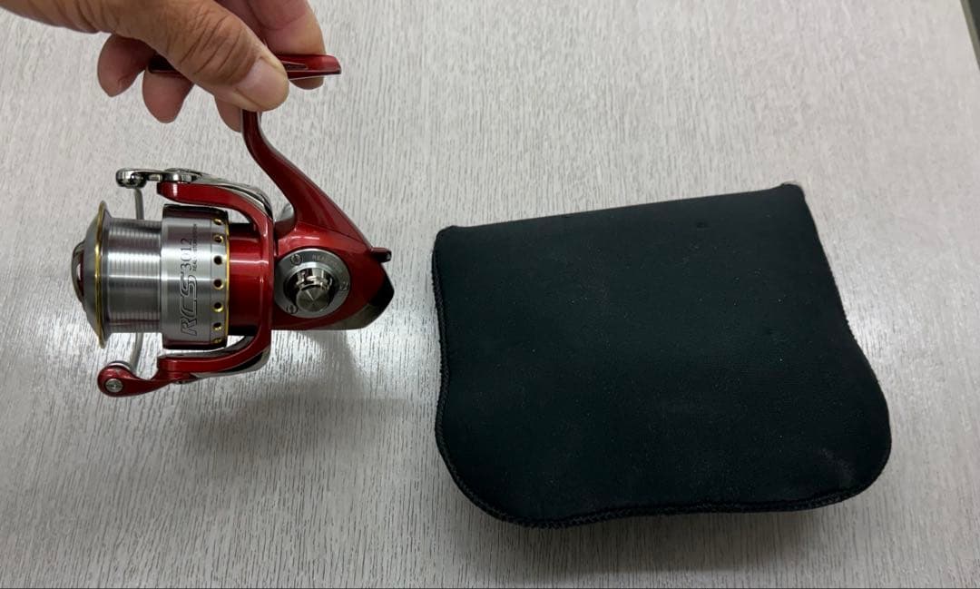 DAIWA セルテートカスタムボディ3000 レッド RCSスプール3012