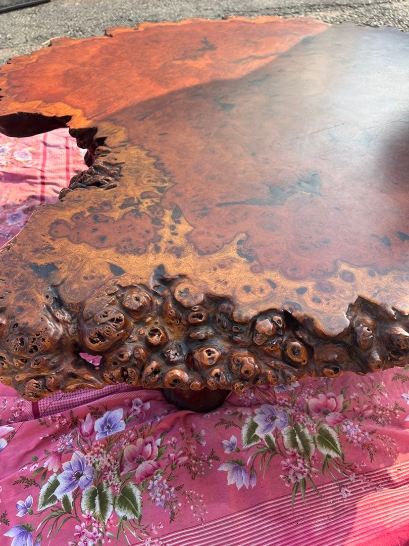 【希少】花梨瘤 一枚板 座卓 高級テーブル 大型