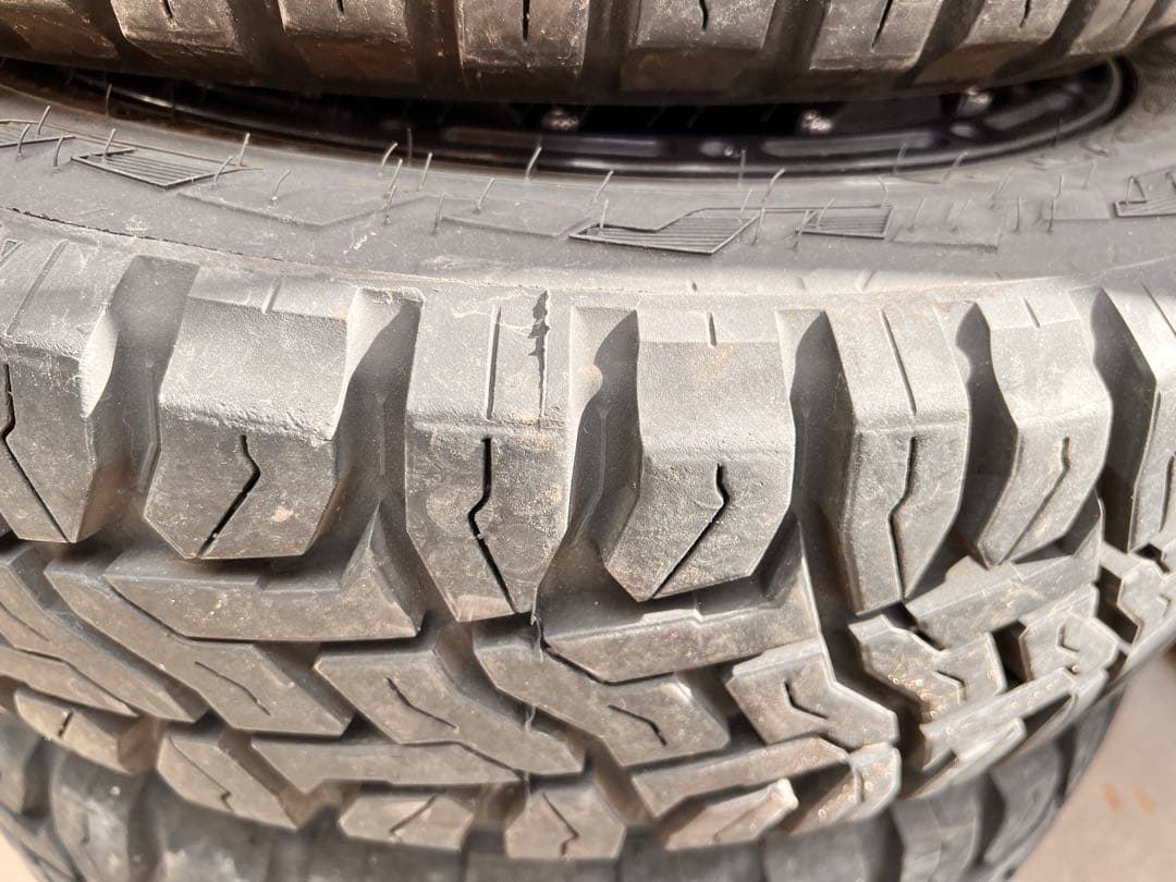 トーヨータイヤ155/65R14 X-TREME Jホイールセット